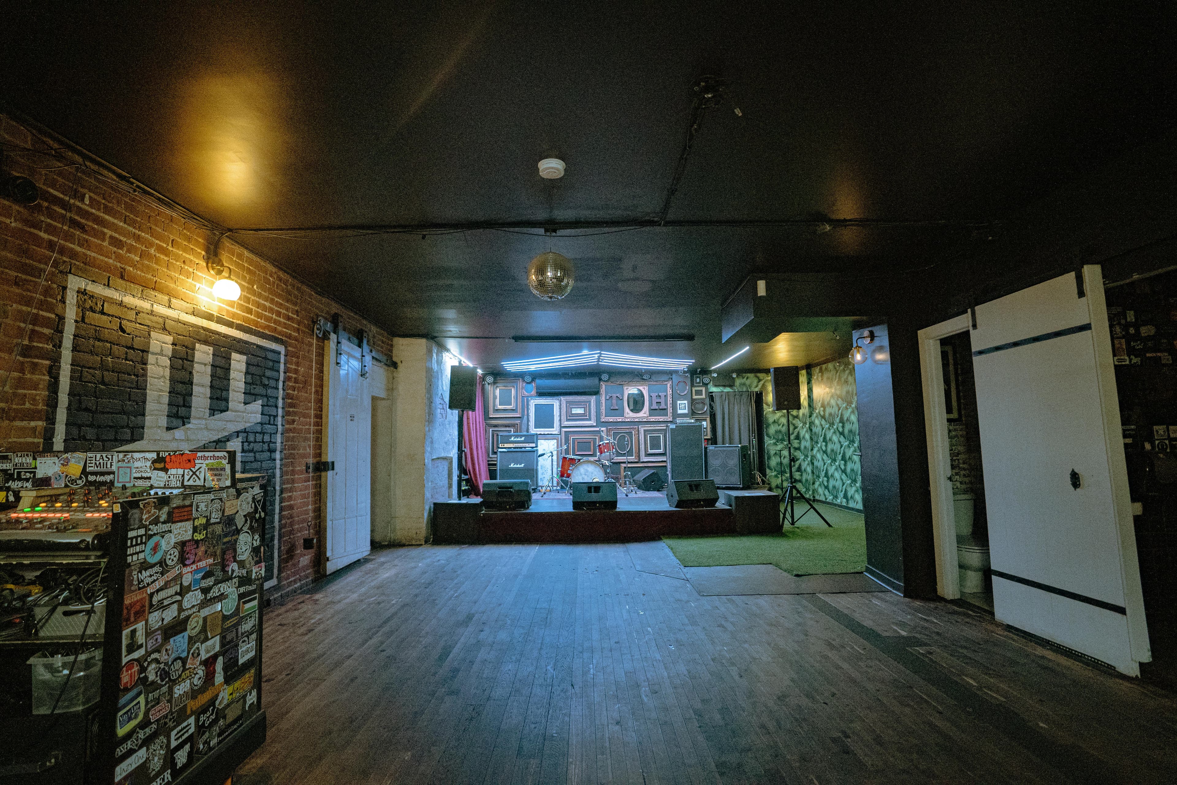 venue 1